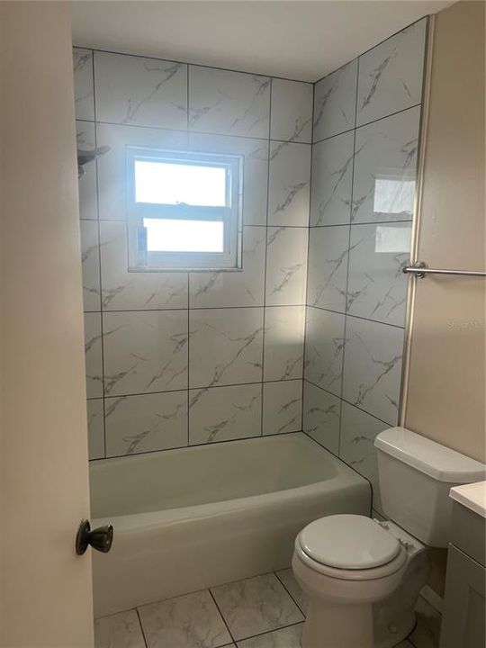 В аренду: $1,950 (2 спален, 1 ванн, 3536 Квадратных фут)