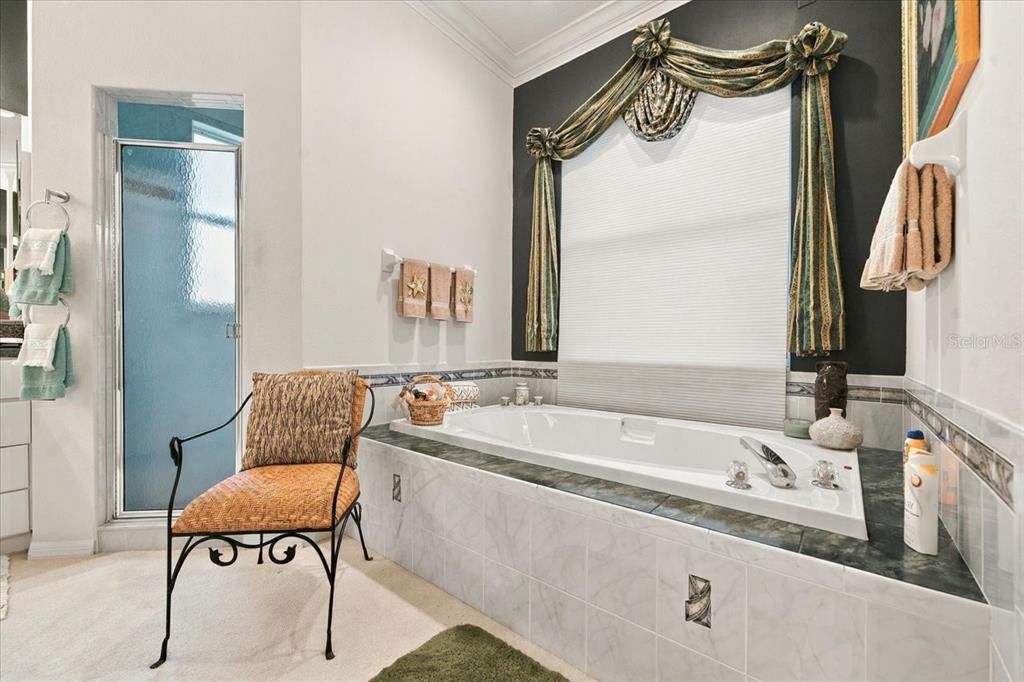 For Sale: $397,750 (3 beds, 2 baths, 2535 Square Feet)