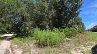 На продажу: $13,500 (0.43 acres)