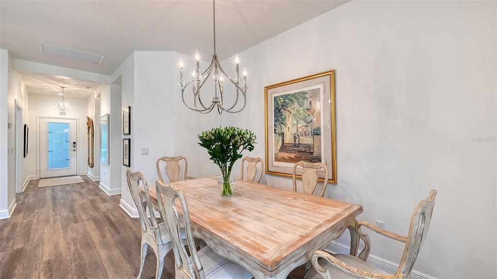 For Sale: $465,000 (2 beds, 2 baths, 1617 Square Feet)