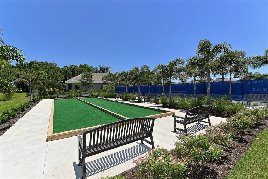 For Sale: $465,000 (2 beds, 2 baths, 1617 Square Feet)