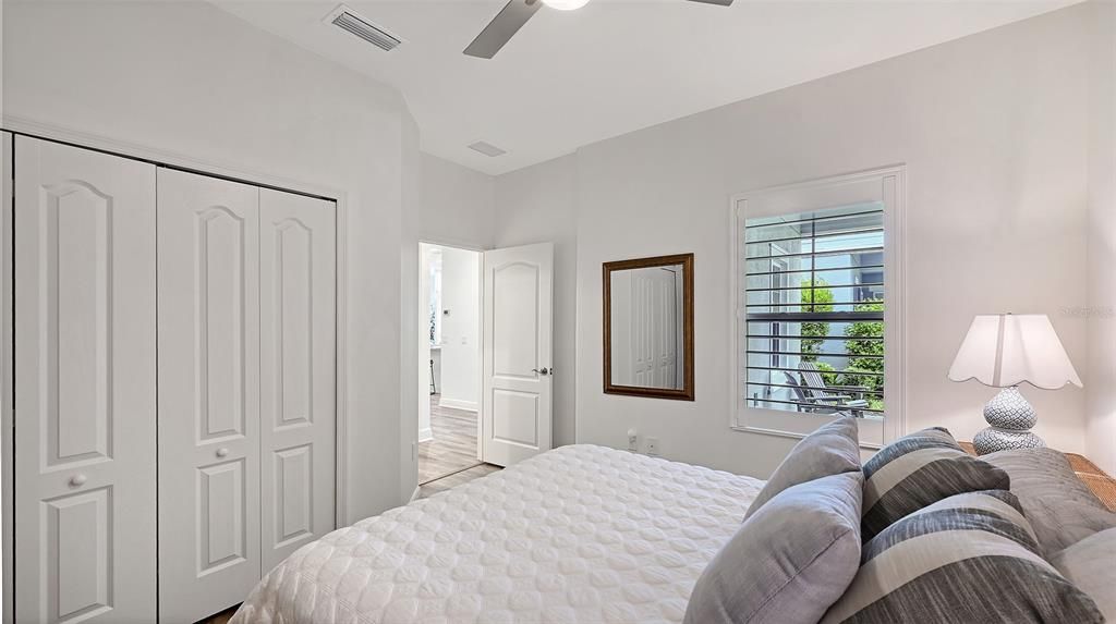 For Sale: $465,000 (2 beds, 2 baths, 1617 Square Feet)