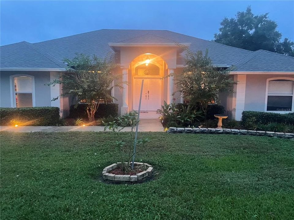 En Venta: $474,900 (3 camas, 2 baños, 1818 Pies cuadrados)