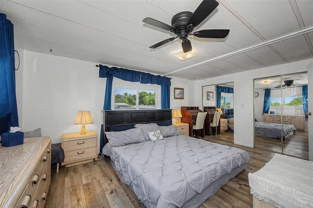 For Sale: $144,900 (2 beds, 2 baths, 1234 Square Feet)