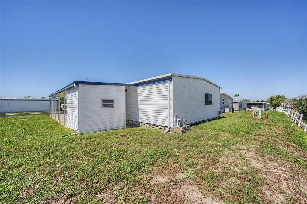 For Sale: $144,900 (2 beds, 2 baths, 1234 Square Feet)