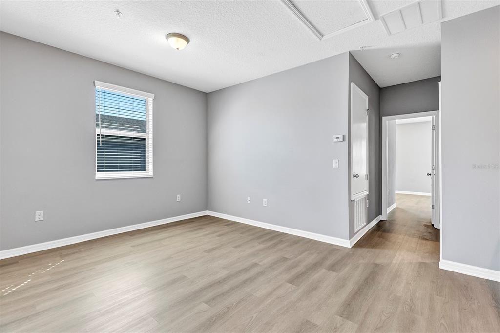 В аренду: $2,500 (3 спален, 2 ванн, 1724 Квадратных фут)