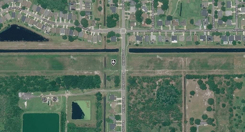 На продажу: $32,000 (0.63 acres)