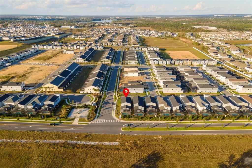 На продажу: $675,000 (6 спален, 4 ванн, 2987 Квадратных фут)