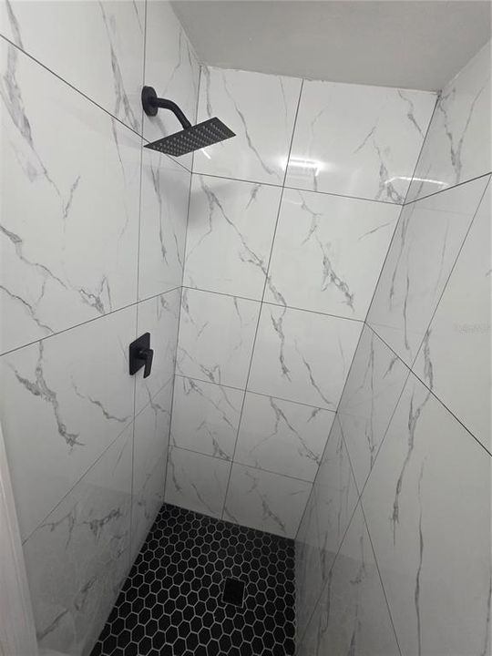 На продажу: $324,900 (3 спален, 3 ванн, 1350 Квадратных фут)