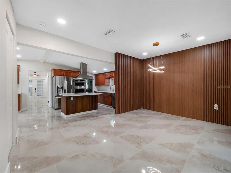 На продажу: $473,000 (4 спален, 2 ванн, 1544 Квадратных фут)