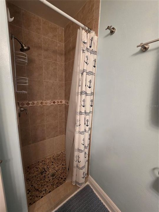 В аренду: $2,400 (2 спален, 2 ванн, 910 Квадратных фут)