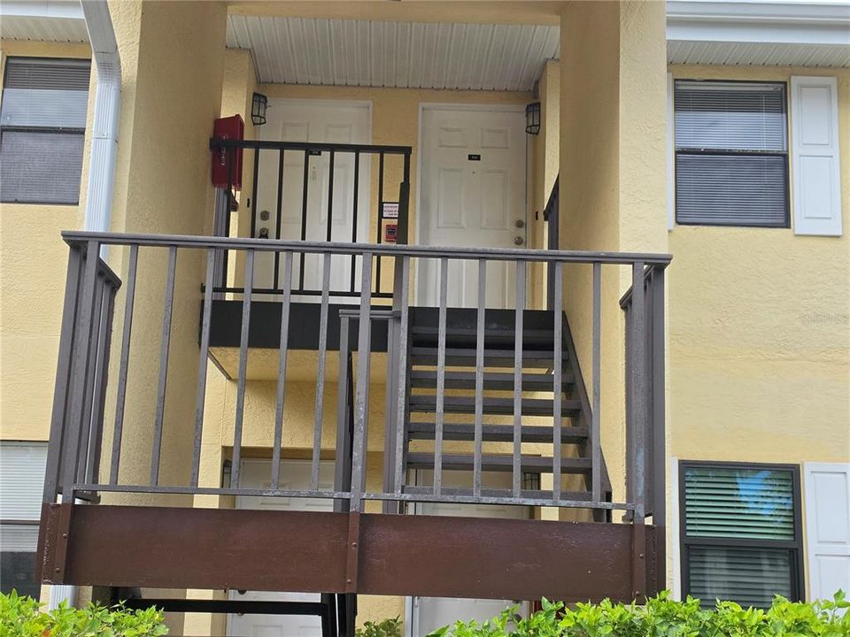 В аренду: $2,400 (2 спален, 2 ванн, 910 Квадратных фут)