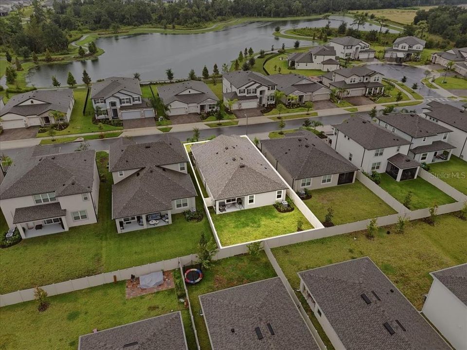 На продажу: $365,000 (3 спален, 2 ванн, 2095 Квадратных фут)