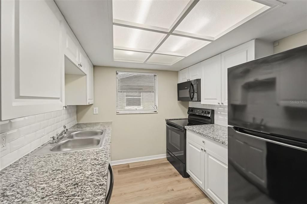 En Venta: $244,900 (3 camas, 2 baños, 1310 Pies cuadrados)