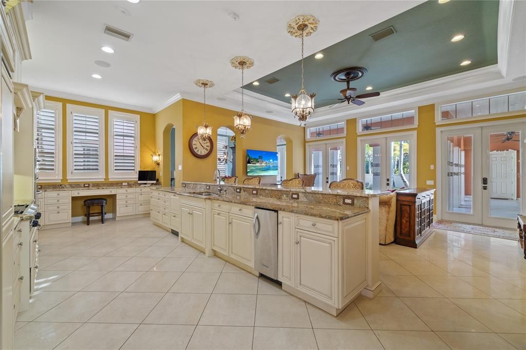 На продажу: $2,599,999 (4 спален, 5 ванн, 5083 Квадратных фут)