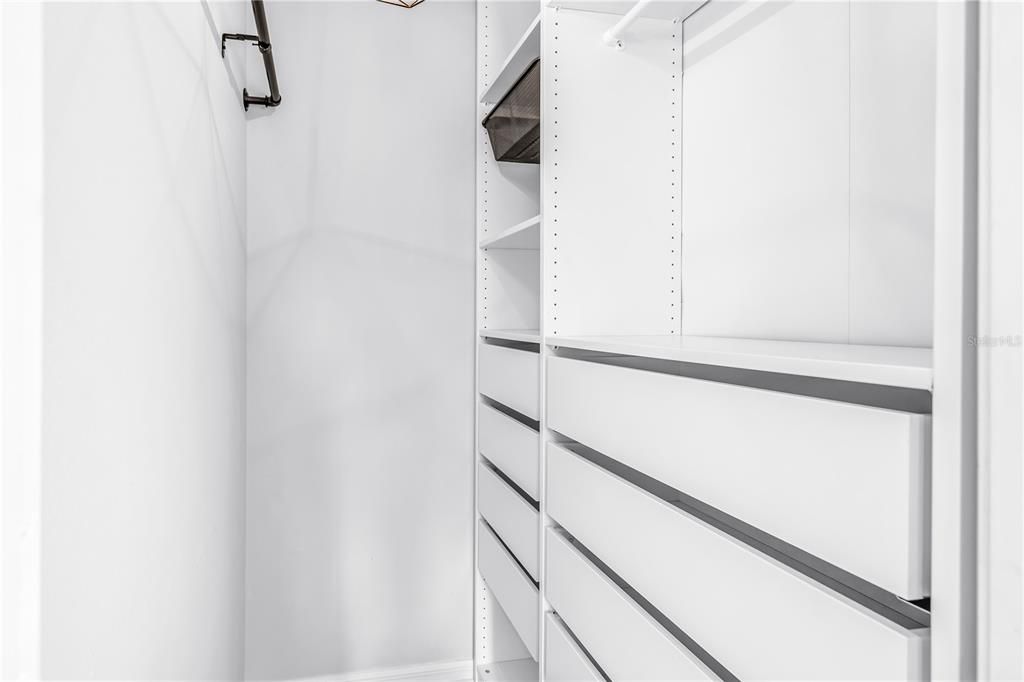 В аренду: $2,400 (3 спален, 2 ванн, 1624 Квадратных фут)