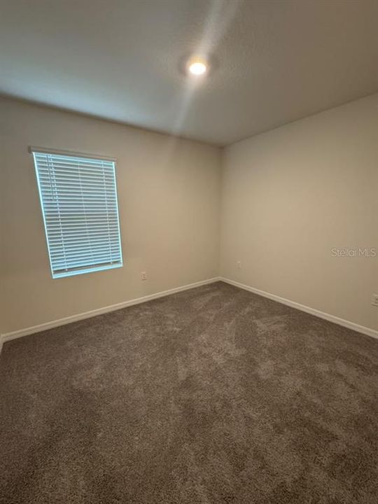 В аренду: $2,203 (4 спален, 2 ванн, 1618 Квадратных фут)
