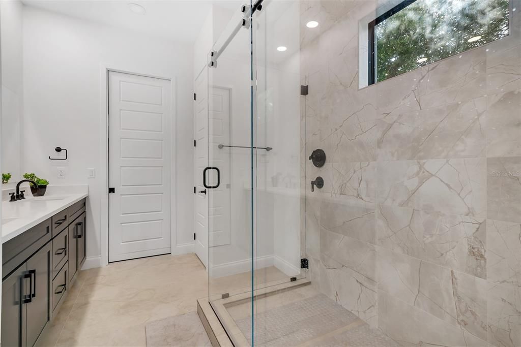 For Sale: $1,149,900 (4 beds, 4 baths, 3629 Square Feet)