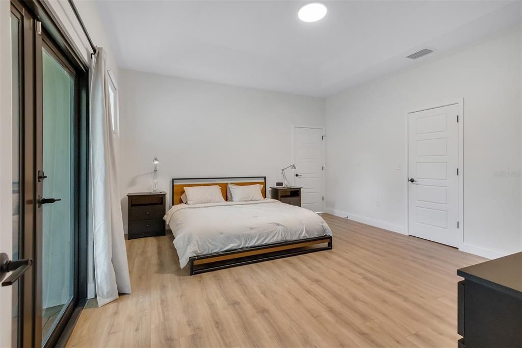 For Sale: $1,149,900 (4 beds, 4 baths, 3629 Square Feet)