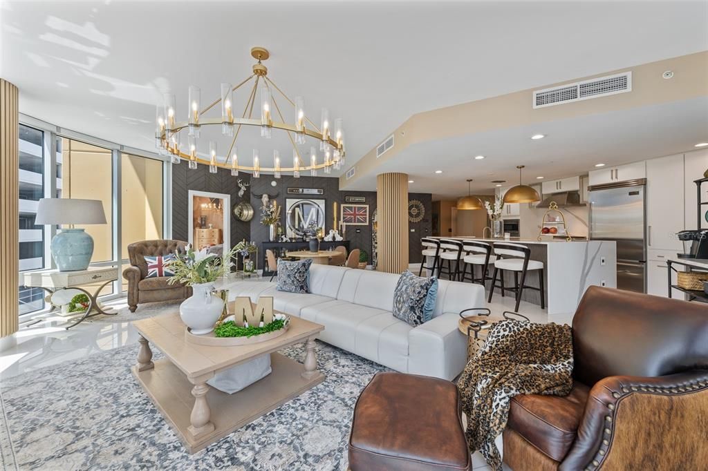 En Venta: $989,900 (2 camas, 2 baños, 2169 Pies cuadrados)
