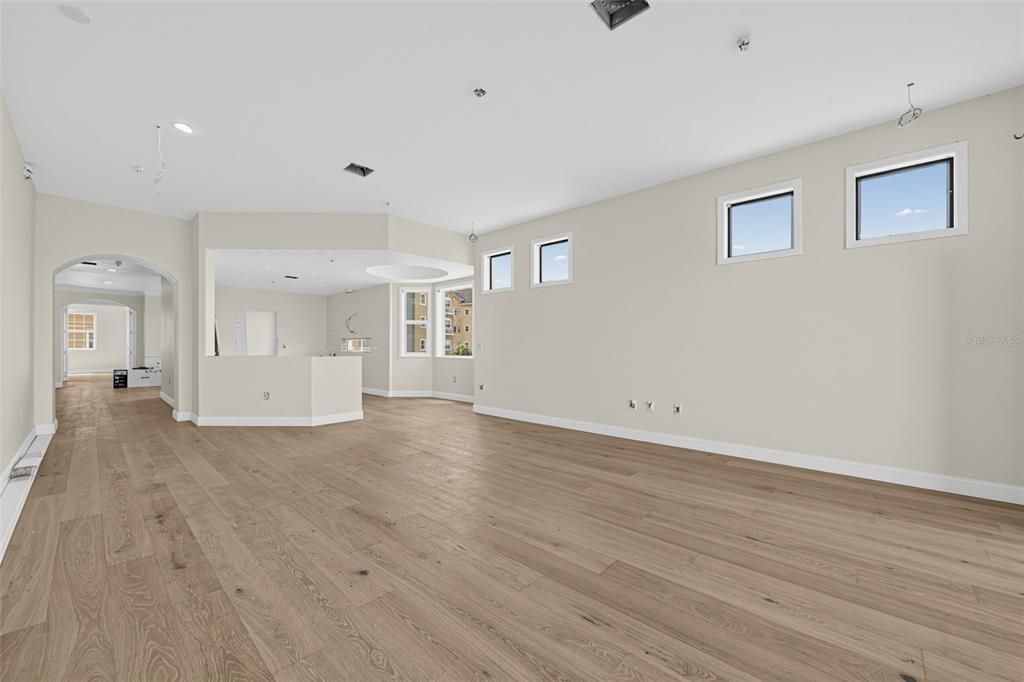 For Sale: $520,000 (3 beds, 2 baths, 2549 Square Feet)