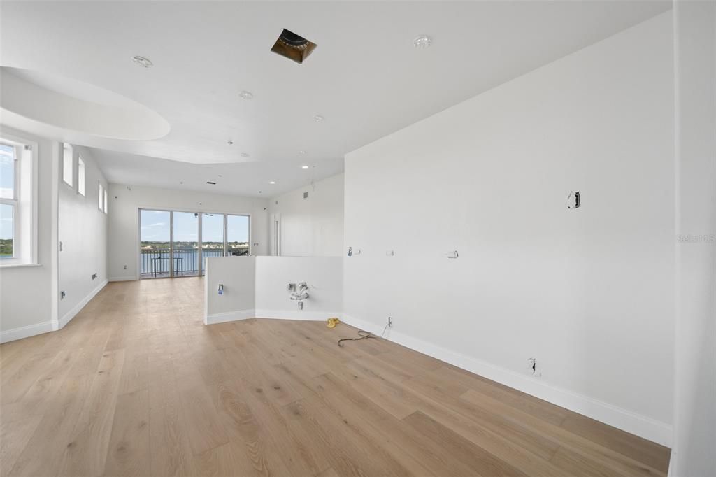 For Sale: $520,000 (3 beds, 2 baths, 2549 Square Feet)