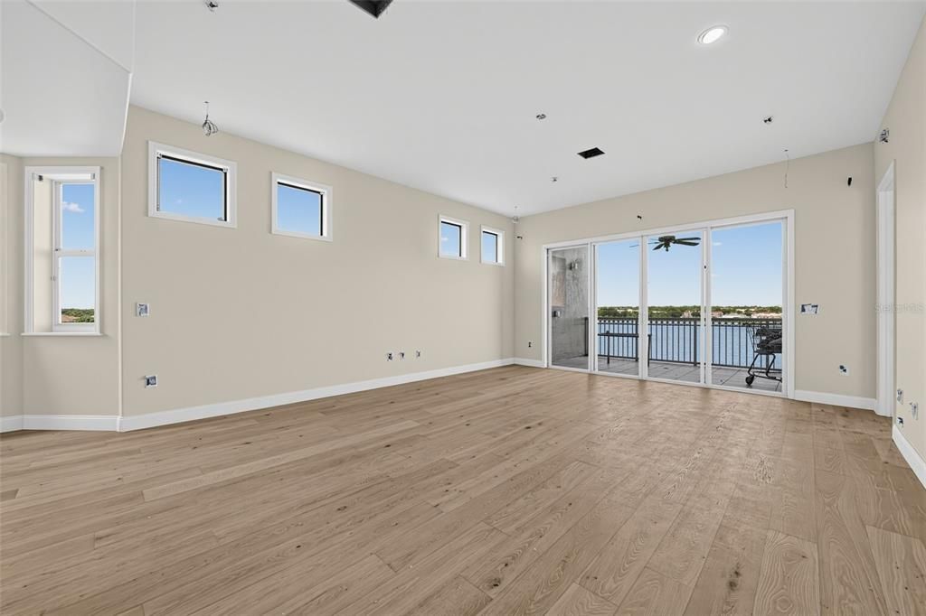 For Sale: $520,000 (3 beds, 2 baths, 2549 Square Feet)