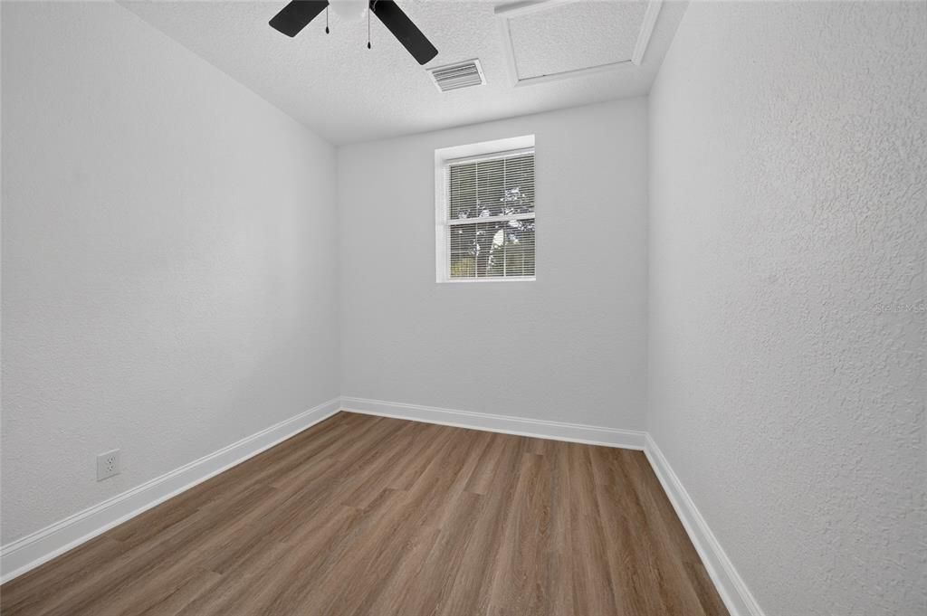 En Venta: $355,000 (3 camas, 1 baños, 728 Pies cuadrados)
