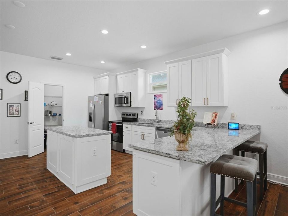 En Venta: $415,000 (3 camas, 2 baños, 1632 Pies cuadrados)