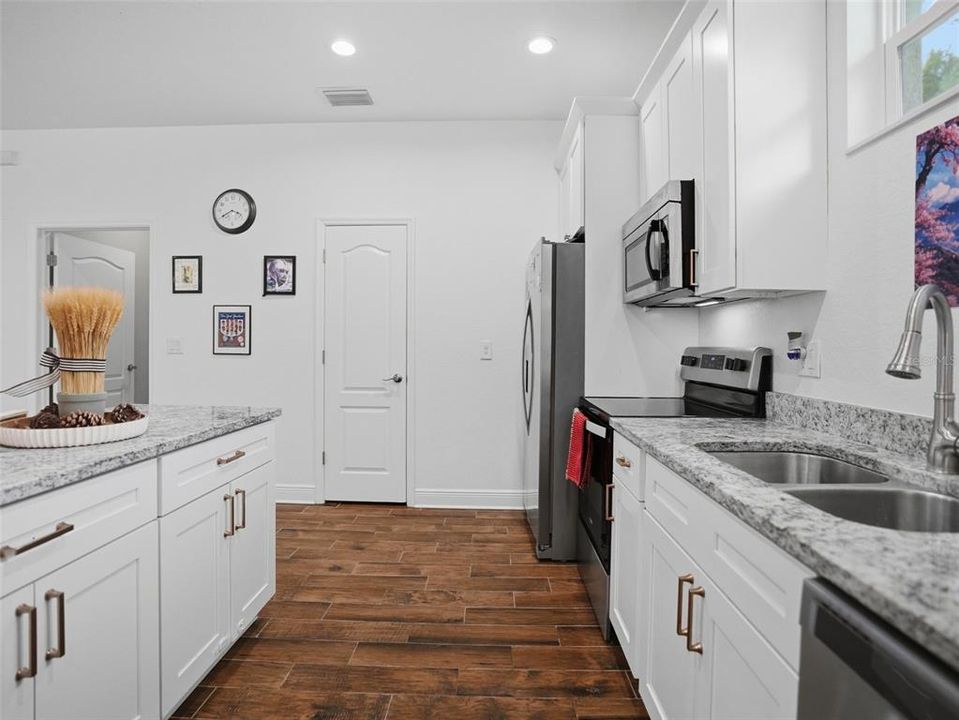 En Venta: $415,000 (3 camas, 2 baños, 1632 Pies cuadrados)