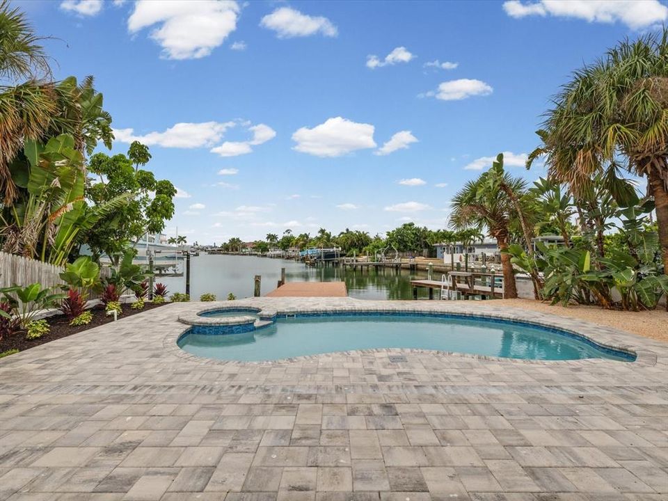 En Venta: $1,299,000 (2 camas, 2 baños, 1610 Pies cuadrados)