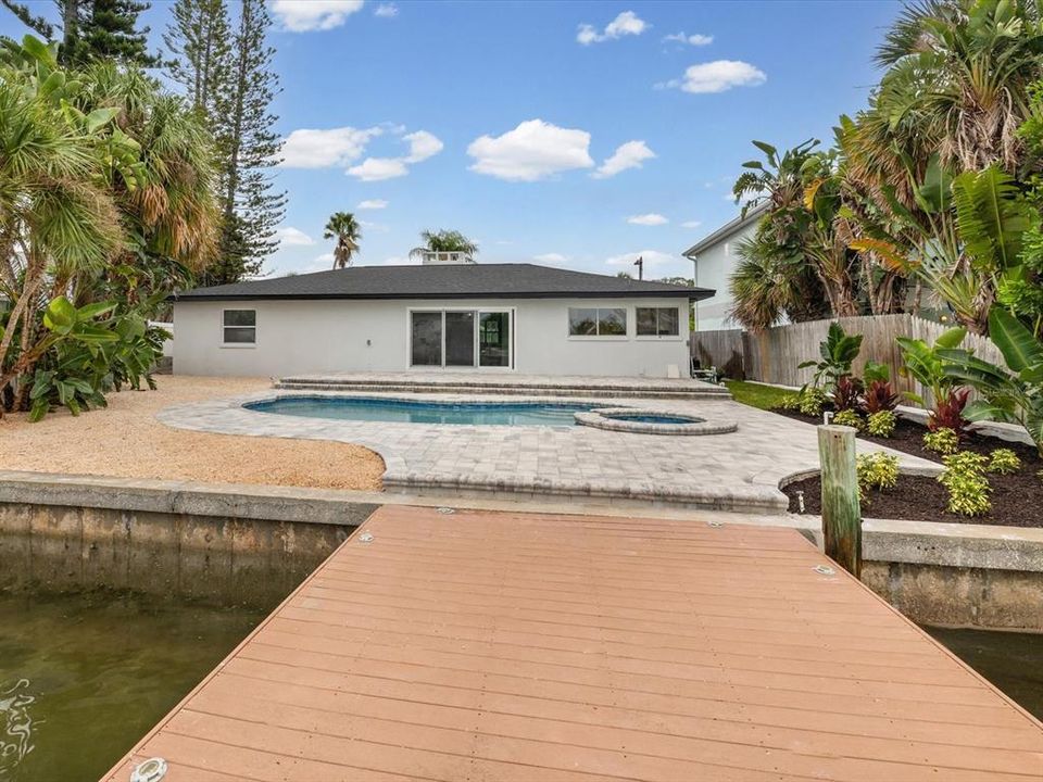 En Venta: $1,299,000 (2 camas, 2 baños, 1610 Pies cuadrados)