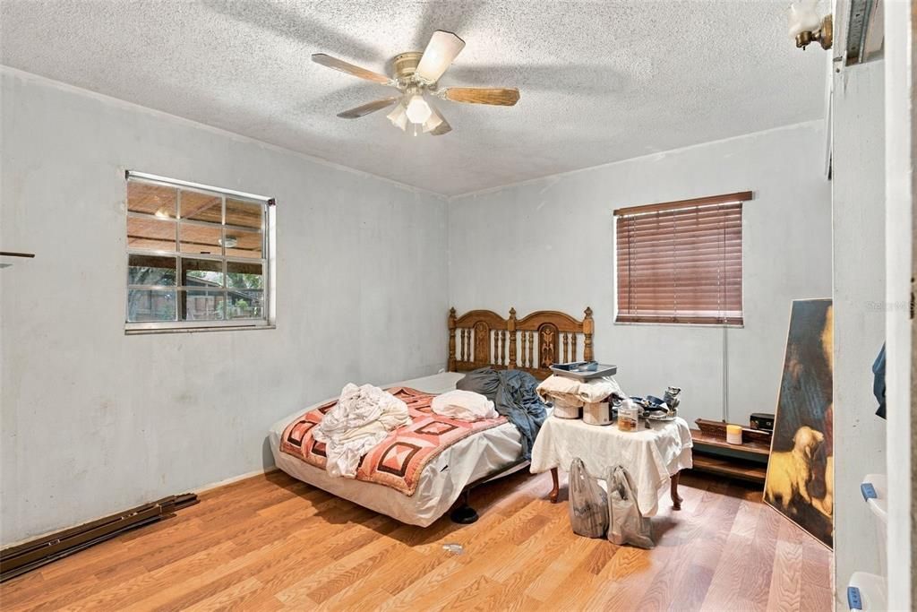 En Venta: $1,350,000 (3 camas, 2 baños, 2265 Pies cuadrados)
