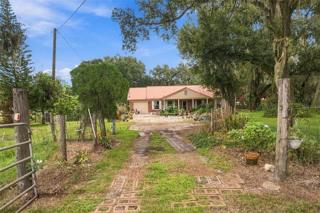 En Venta: $1,350,000 (3 camas, 2 baños, 2265 Pies cuadrados)