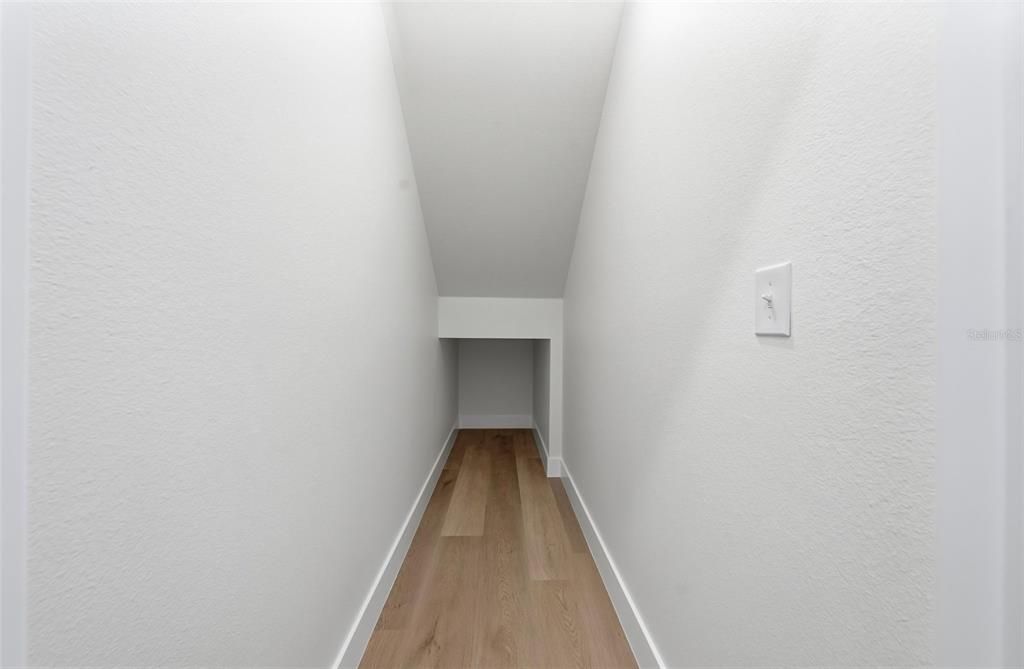 En Venta: $449,000 (5 camas, 4 baños, 4022 Pies cuadrados)