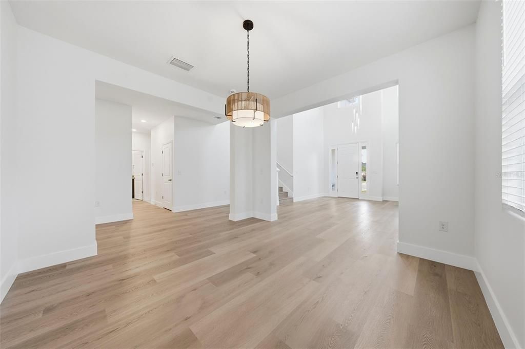 En Venta: $449,000 (5 camas, 4 baños, 4022 Pies cuadrados)