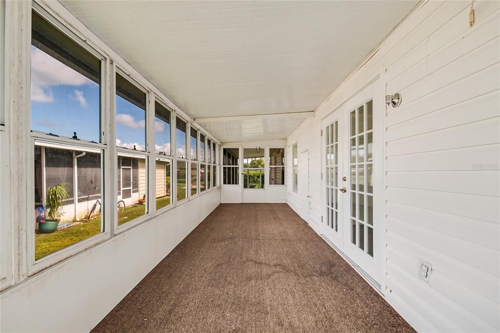 For Sale: $164,900 (2 beds, 2 baths, 1558 Square Feet)