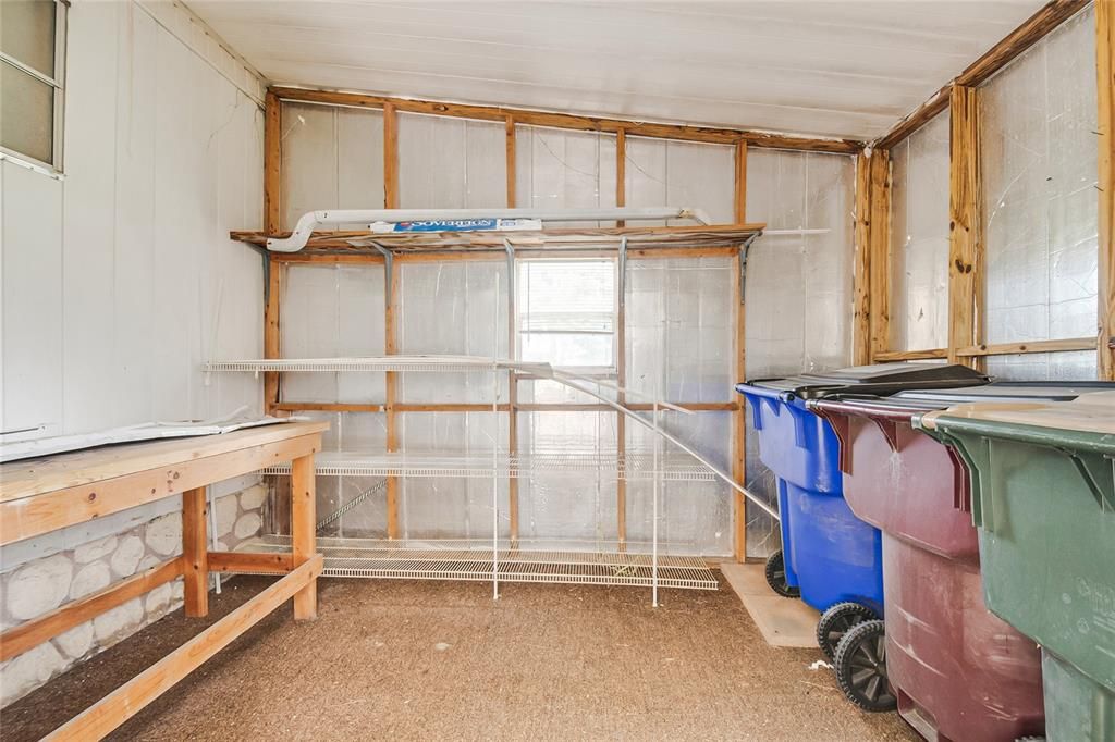 For Sale: $164,900 (2 beds, 2 baths, 1558 Square Feet)