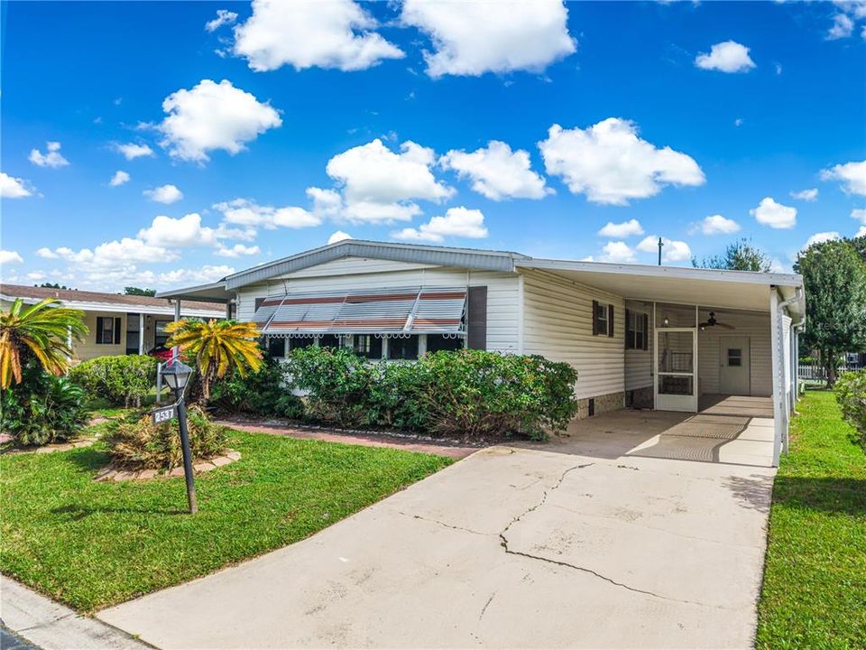 For Sale: $164,900 (2 beds, 2 baths, 1558 Square Feet)