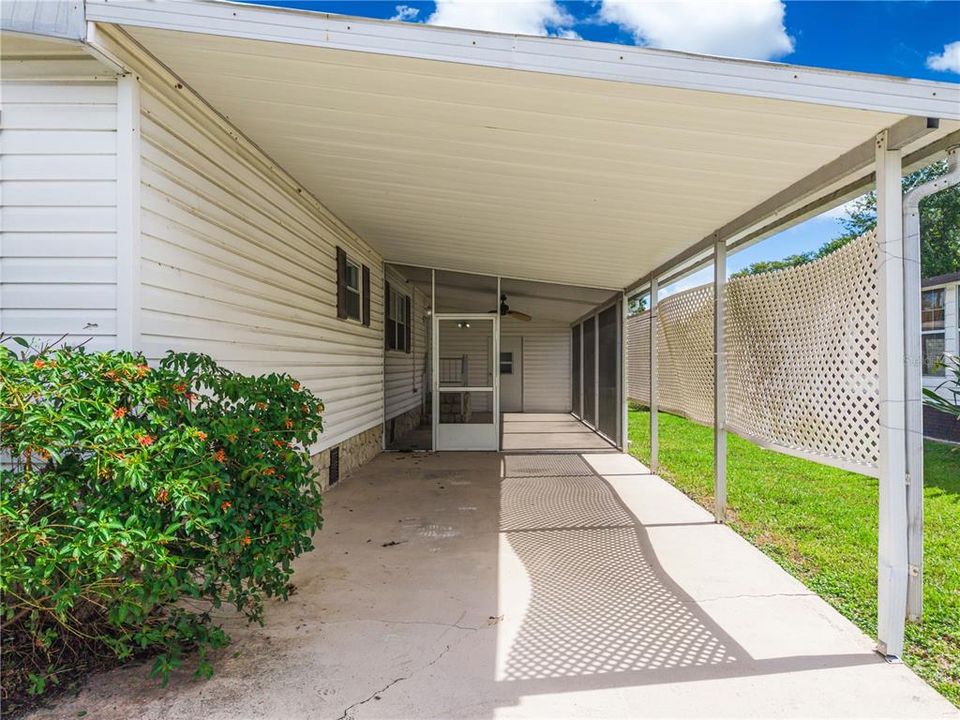 For Sale: $164,900 (2 beds, 2 baths, 1558 Square Feet)