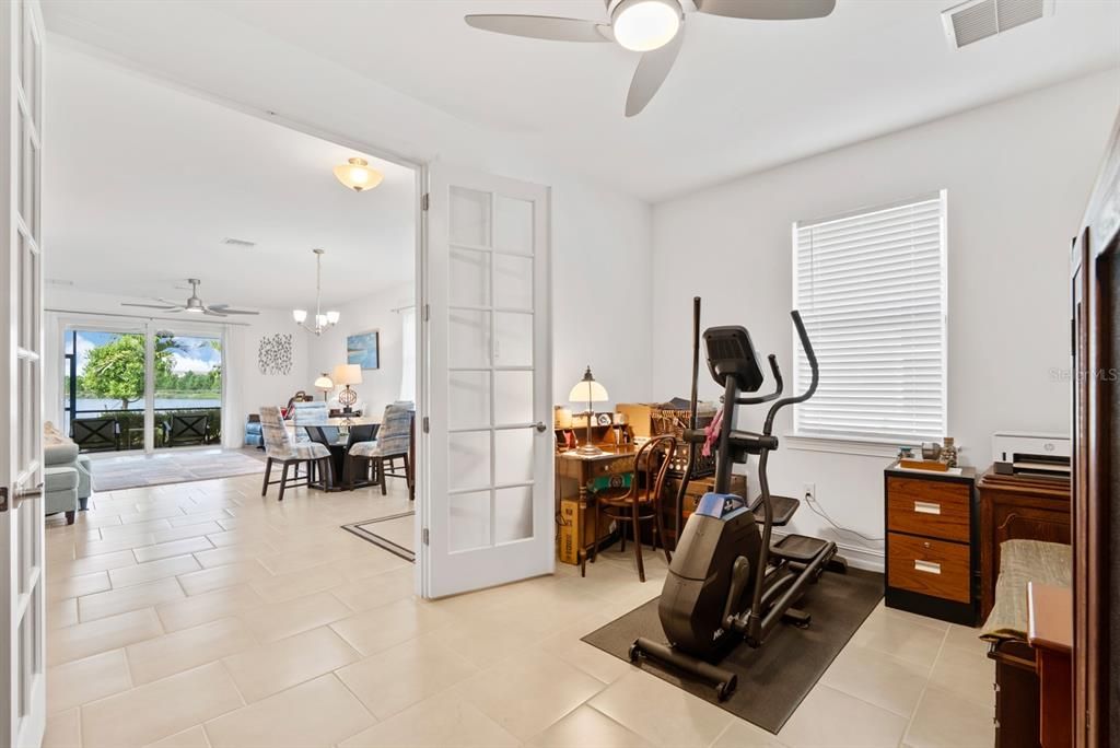 En Venta: $289,000 (2 camas, 2 baños, 1516 Pies cuadrados)