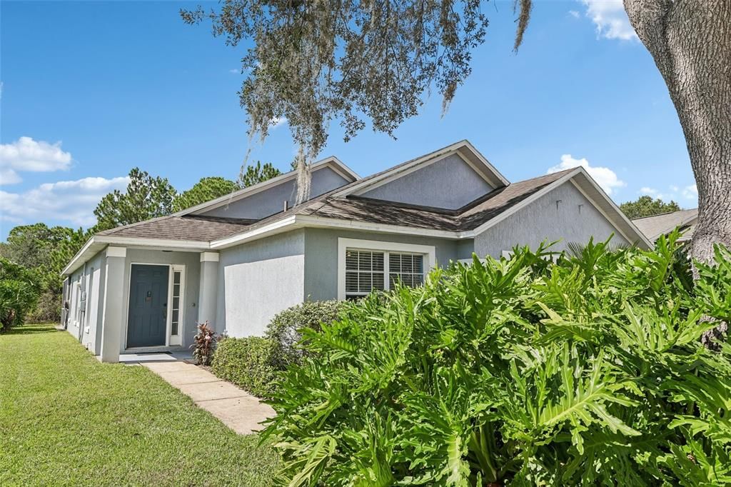 For Sale: $380,000 (4 beds, 3 baths, 1897 Square Feet)