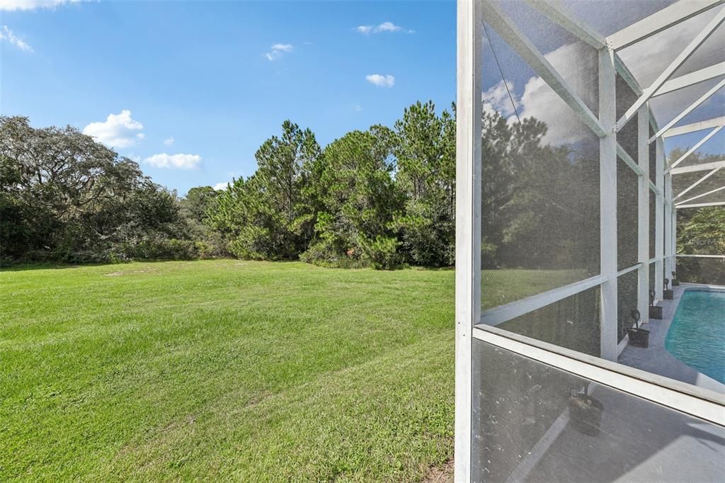For Sale: $380,000 (4 beds, 3 baths, 1897 Square Feet)