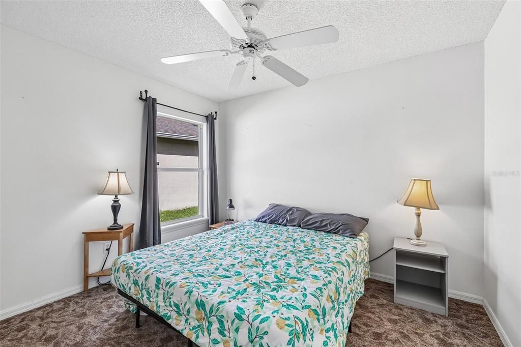 For Sale: $380,000 (4 beds, 3 baths, 1897 Square Feet)