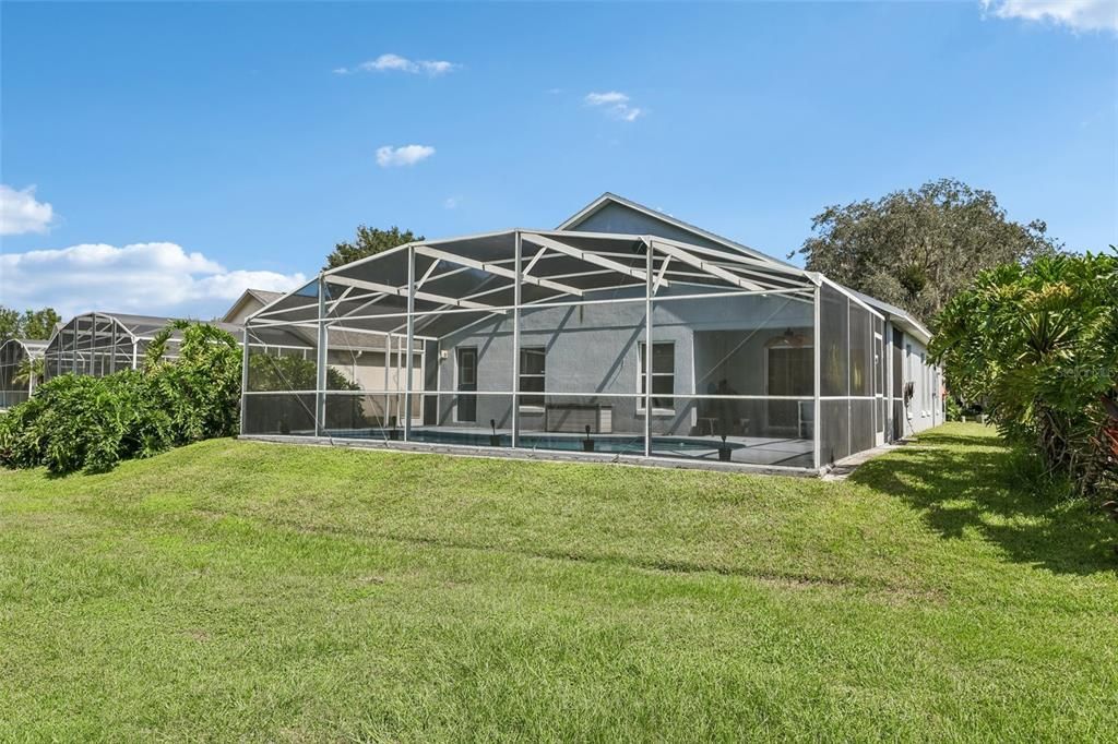 For Sale: $380,000 (4 beds, 3 baths, 1897 Square Feet)
