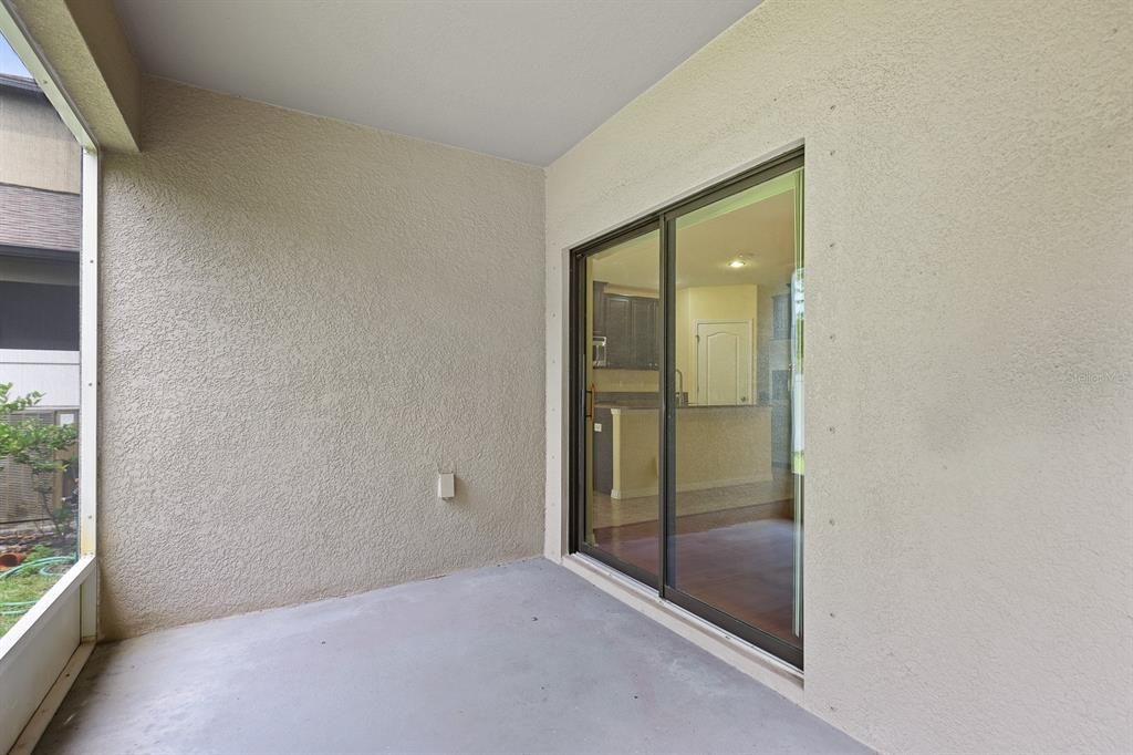 For Rent: $2,600 (4 beds, 2 baths, 2109 Square Feet)