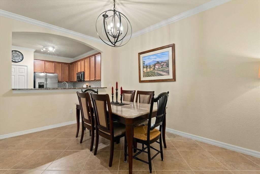 En Venta: $319,000 (3 camas, 2 baños, 1420 Pies cuadrados)
