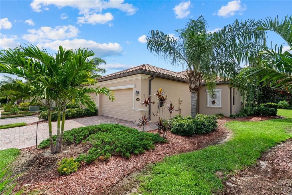 En Venta: $319,000 (3 camas, 2 baños, 1420 Pies cuadrados)