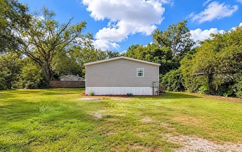For Sale: $148,000 (3 beds, 2 baths, 1080 Square Feet)