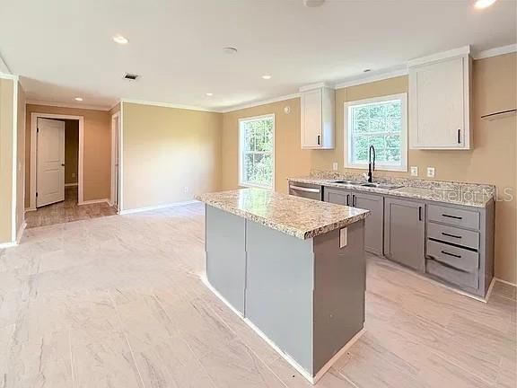 For Sale: $148,000 (3 beds, 2 baths, 1080 Square Feet)